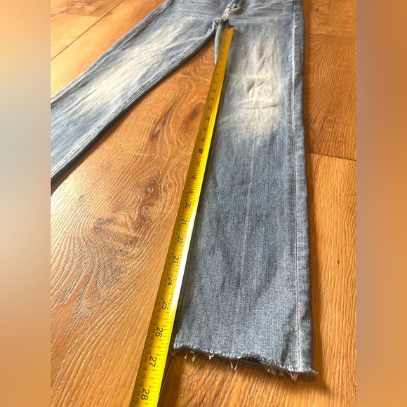 MOTHER - The Mid Rise Dazzler Ankle Fray - Picture 8 of 8